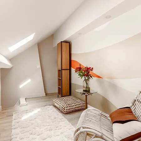Apartment A43 Republic # 1bedroom # Marais # Paris03 # Ac *
